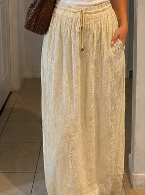 Boho-Textured Cream Maxi Skirt with Drawstring Waist